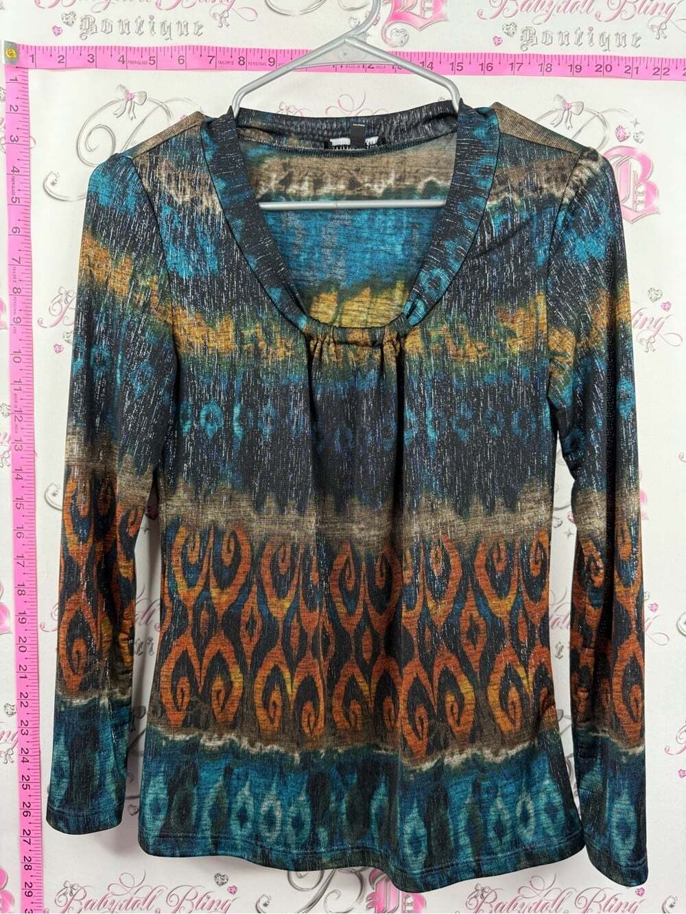 Conrad C shirt sparkly Long-Sleeve Scoop Neck Top in Teal & Orange Print